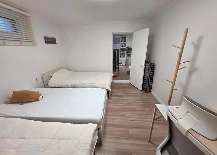 Shinpung 1st Floor 4 Minutes On Foot From Shinpung Station 5 Beds Free Parking Group And Business Trip Вилла