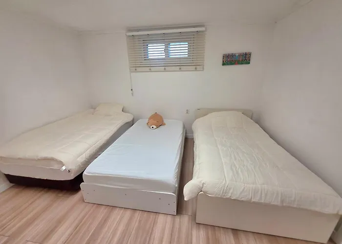 Shinpung 1st Floor 4 Minutes On Foot From Shinpung Station 5 Beds Free Parking Group And Business Trip Вилла